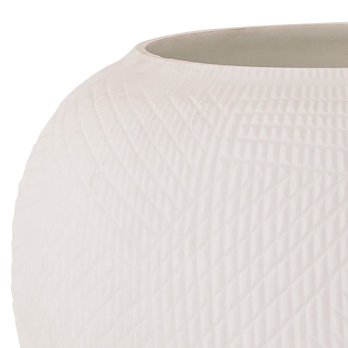 Atlas Lighting Besse Large Vase, Black