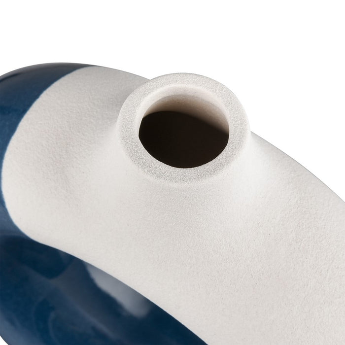 Atlas Lighting Ciro Small Vase, Silver