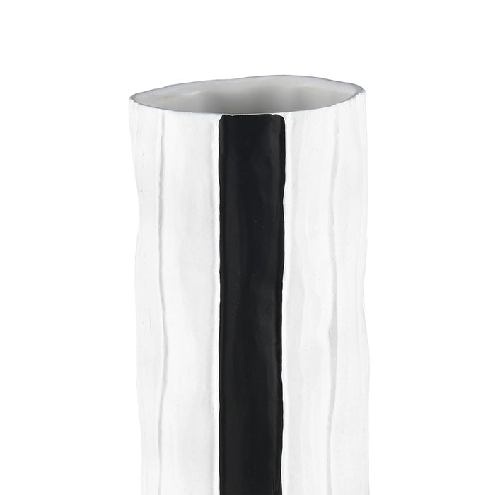 Atlas Lighting Clark Vase, Striped Black/White