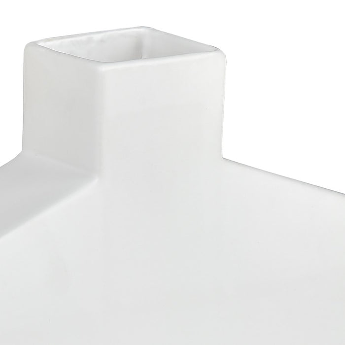 Atlas Lighting Drue Vase, Short Matte White
