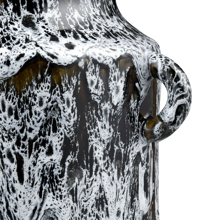 Atlas Lighting Gallemore Vase, Black/White Glazed