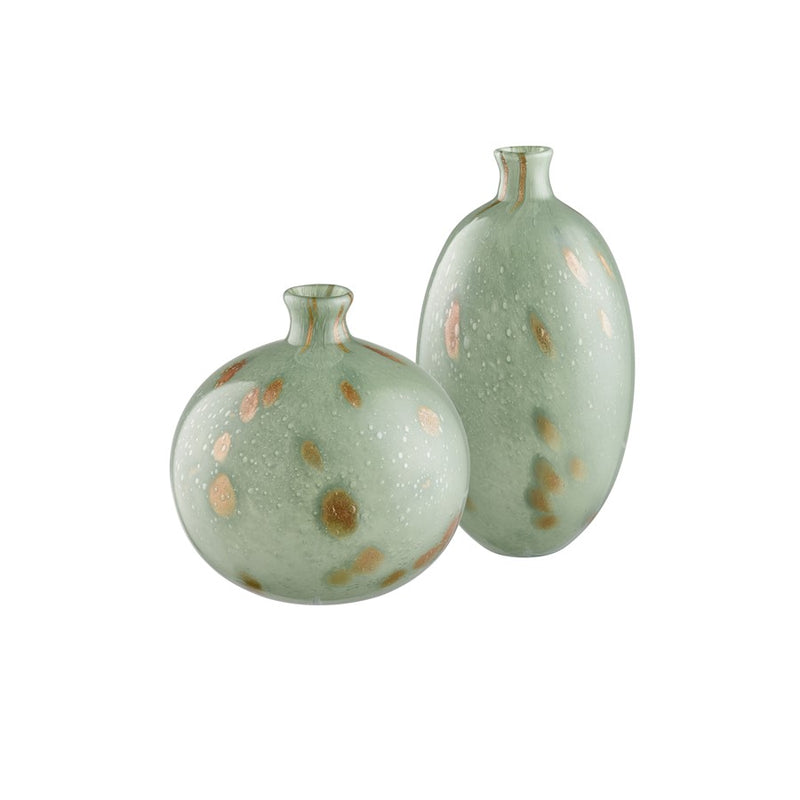 Atlas Lighting Lexie Short Vase | Light Green Glass with Gold Accents | Living Room & Entryway Decor | 7.75 x 7.75 x 8 in | Model AC11434-01