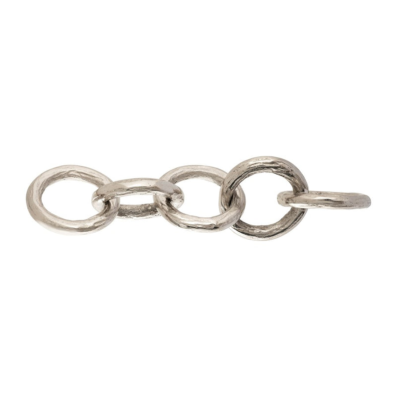 Atlas Lighting Loop Chain 19in Sculpture | Textured Silver Metal | Modern & Contemporary Decor | 19 x 5.5 x 3 in | Model AC11448-01