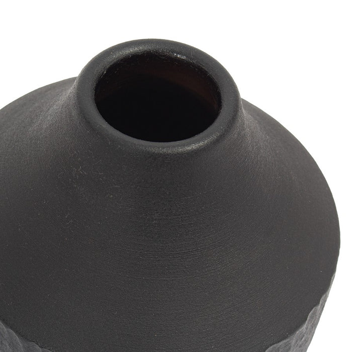 Atlas Lighting Shadow Small Vase, Matte Black