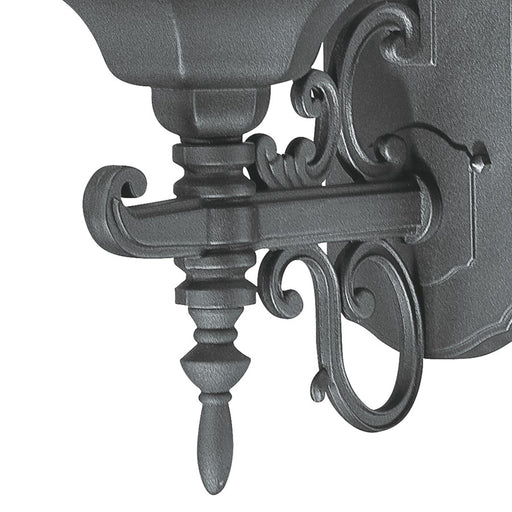 Atlas Lighting Covington 21.5''H 1Lt Outdoor Sconce, Black/Clear
