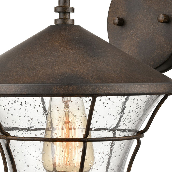 Atlas Lighting Gavin 10'' High 1Lt Outdoor Sconce, Bronze/Clear
