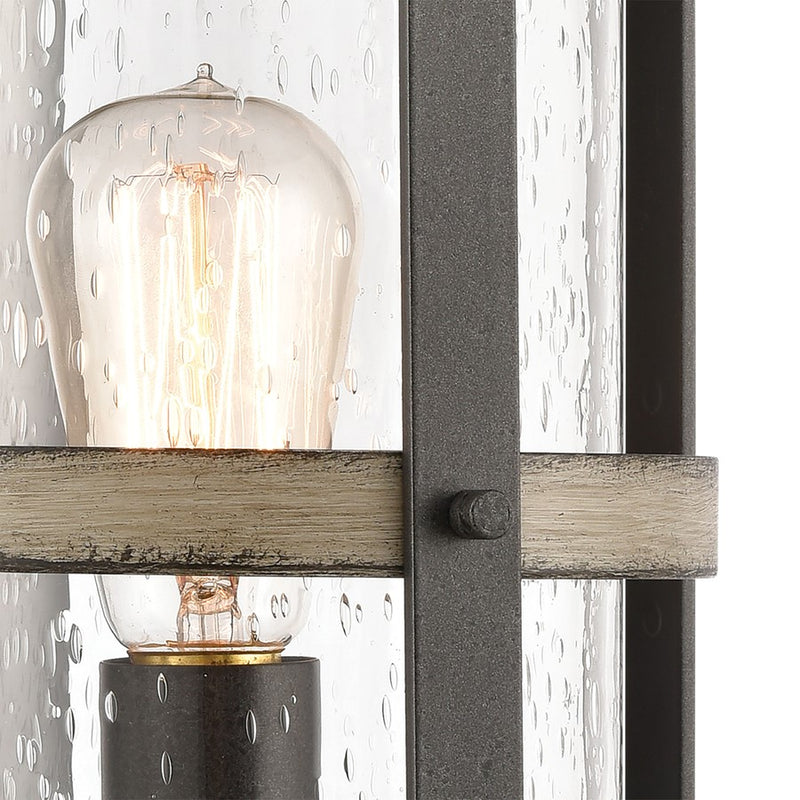 Atlas Lighting Annenberg 19in 1-Light Outdoor Post Light | Farmhouse Anvil Iron and Distressed Antique Graywood with Clear Seeded | Model OL11242-GY