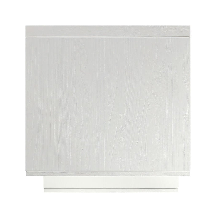Atlas Lighting Checkmate Accent Table, White