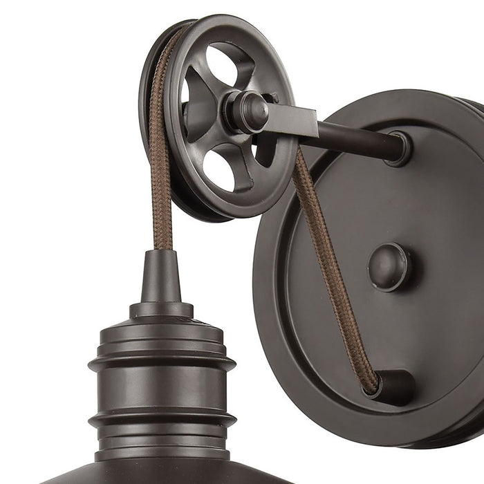 Atlas Lighting Spindle Wheel 8'' High 1Lt Sconce, Bronze/Bronze