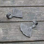 ACHLA Single Ginkgo Leaf Hook, Black Powdercoat