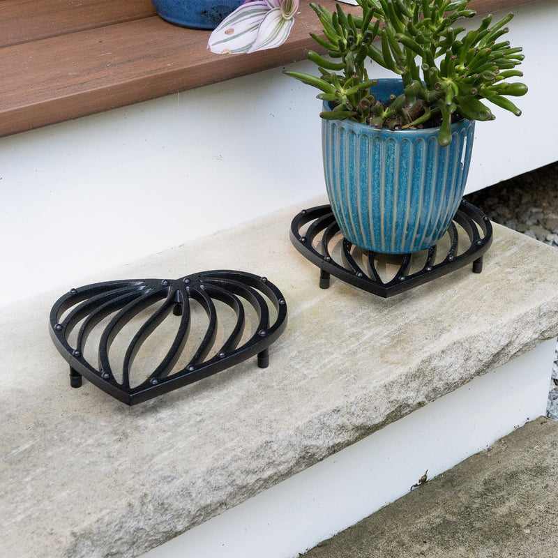 ACHLA Leaf Wrought Iron Trivet Set of 2 | Black Powdercoat Cast Iron | Indoor & Outdoor Plant Stand | 8 x 7 x 1 in | Model TWI-05-2