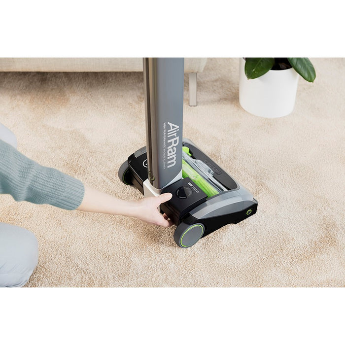 Bissell Air Ram Battery Vacuum Cleaner