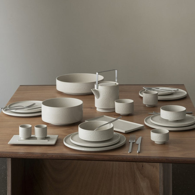 Blomus Makoto Stoneware Serving Plate, Moonbeam (Beige)