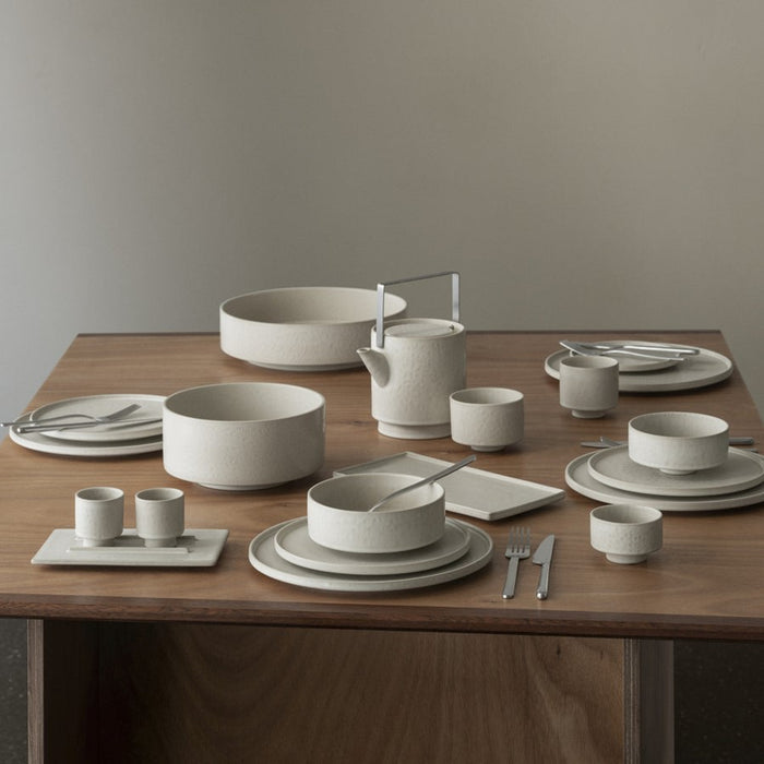 Blomus Makoto Stoneware Serving Plate, Elephant Skin (Grey)