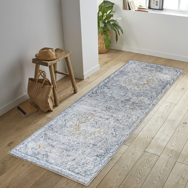 Conrad Home Cambridge 7'10" x 9'10" Trad Rug, Off-White Medallion