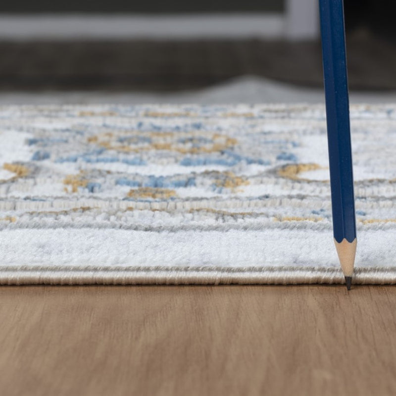 Conrad Home Cambridge 5'3' x 7' Trad Rug, Off-White Trad/All Over