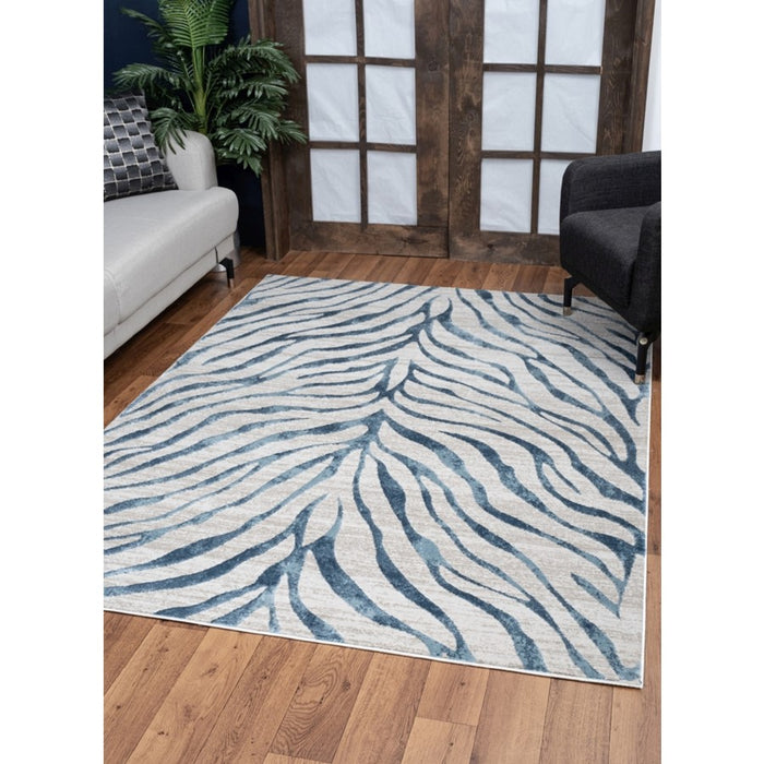 Conrad Home Concepts 5'3'' x 7'3'' Abstract Rug, Blue Animal Skin