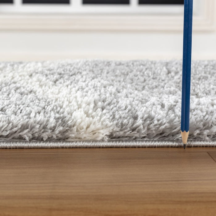 Conrad Home Cozy Shag 7'10" x 9'10" Shag Rug, Grey Modern/Circles