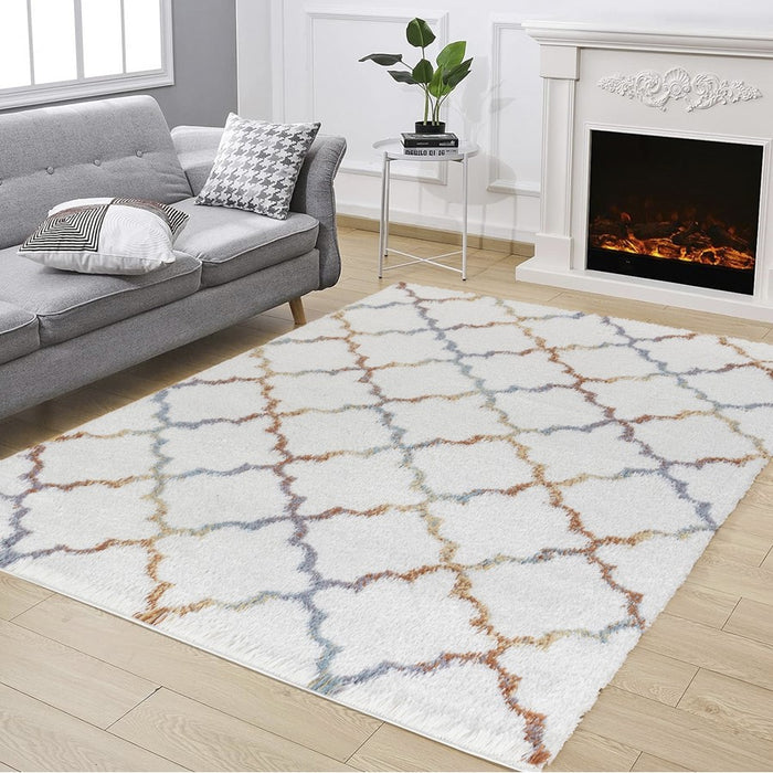 Conrad Home Cozy Shag 5'3' x 7' Shag Rug, Ivory Quatrefoil Trellis