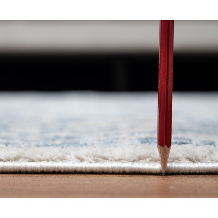 Conrad Home Generations 2' x 3' Trad Rug, Beige Medallion