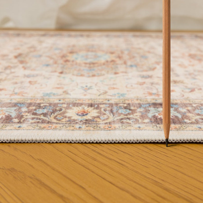 Haus Appeal Hamford Medallion 5x7 Ivory Area Rug