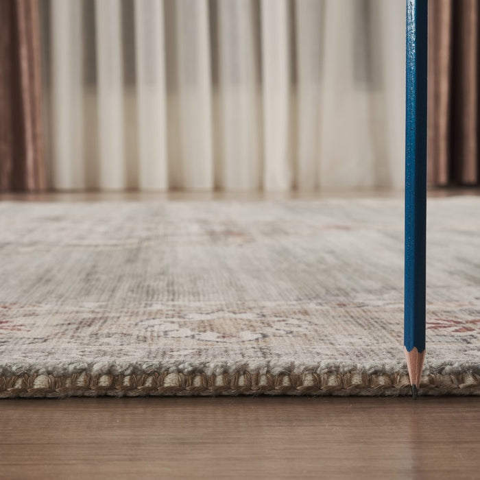 Haus Appeal Legend 5'3'' x 7'3'' Area Rug, Green