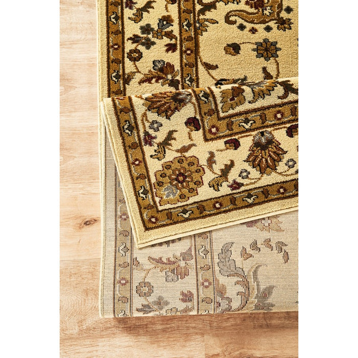 Haus Appeal Palace 5'3'' x 7'3'' Area Rug, Cream Patterned