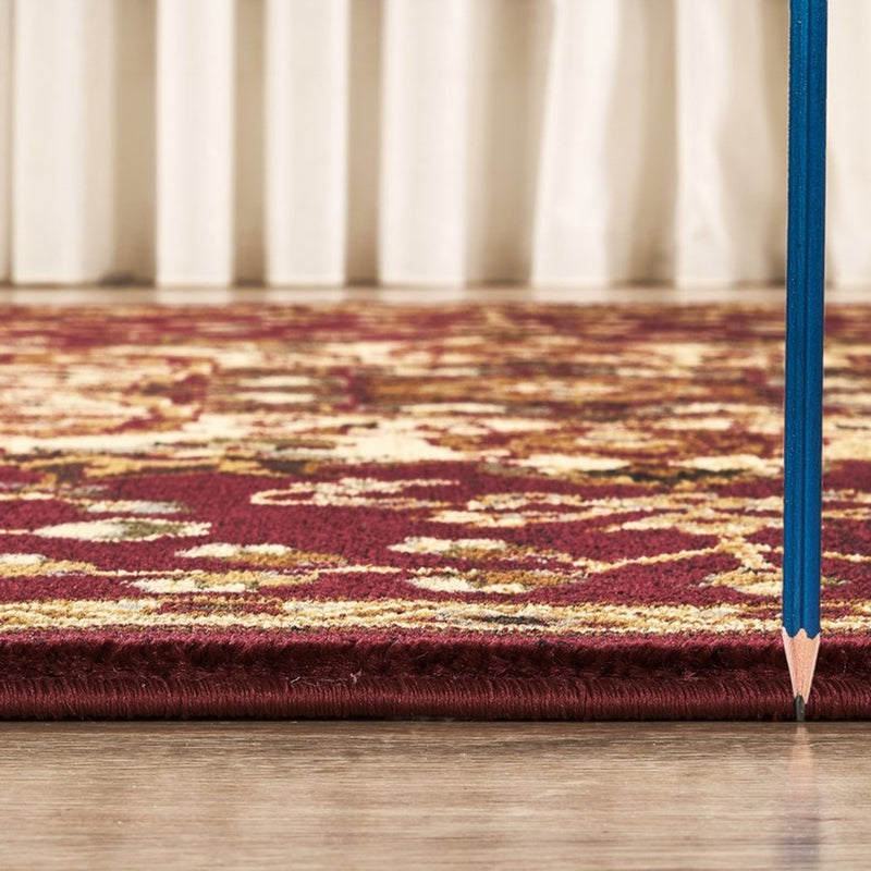 Haus Appeal Palace 5'3'' x 7'3'' Area Rug, Red