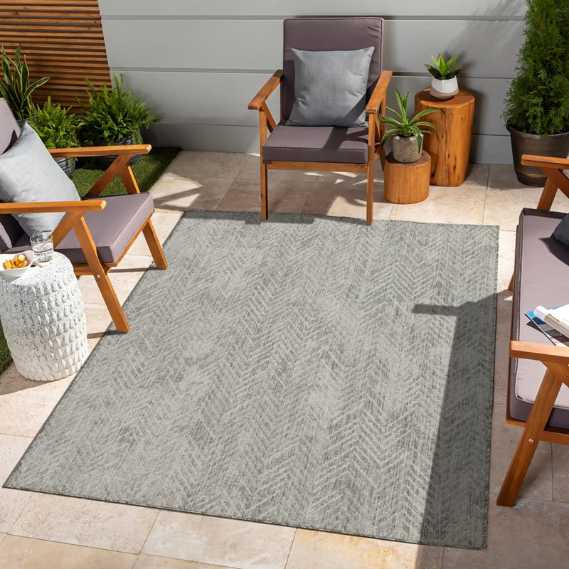 Conrad Home Harmony 5'3''x7'3'' Rug, Silver/White Chev/HB/Abstract