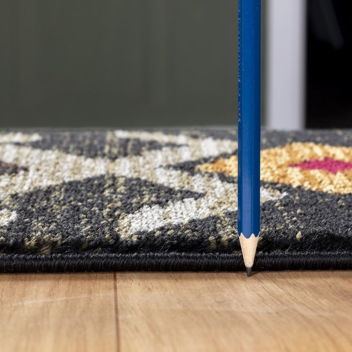 Conrad Home Yellowstone 5'3'' x 7'3'' Southwest Area Rug, Black SW