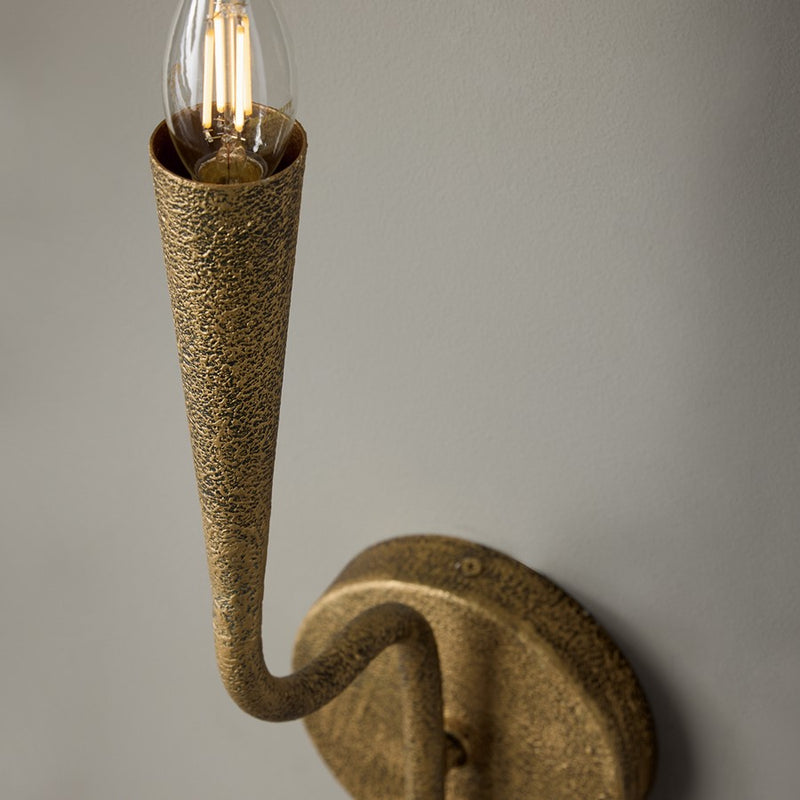 Capital Lighting Savari 1 Light Sconce, Artisan Gold