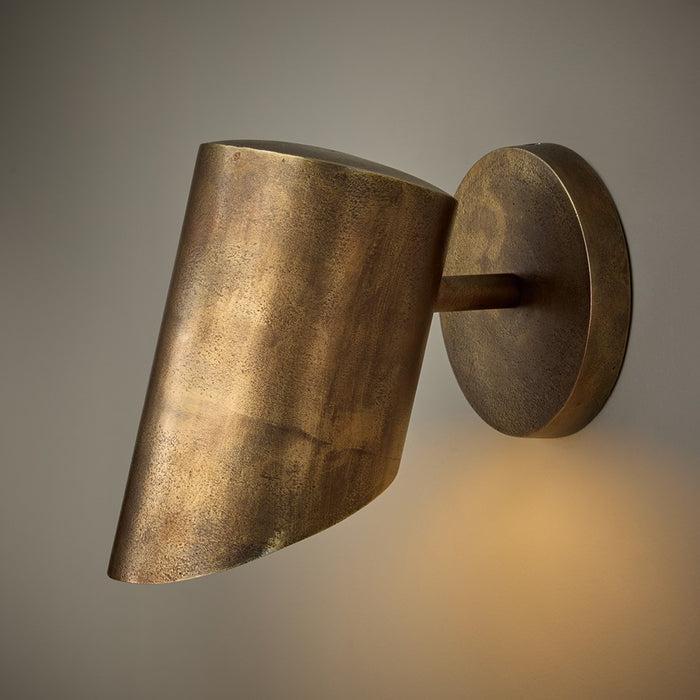 Capital Lighting Casa 1 Light 5" Sconce, Oxidized Brass