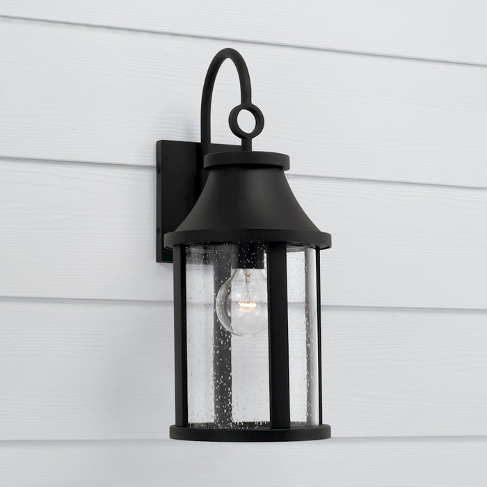 Capital Lighting Bridger 1Lt Outdoor Wall Lantern, Black/Clear Seeded