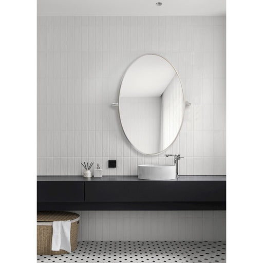 Elegant Decor Everly Oval Pivot Mirror 21X32", Silver