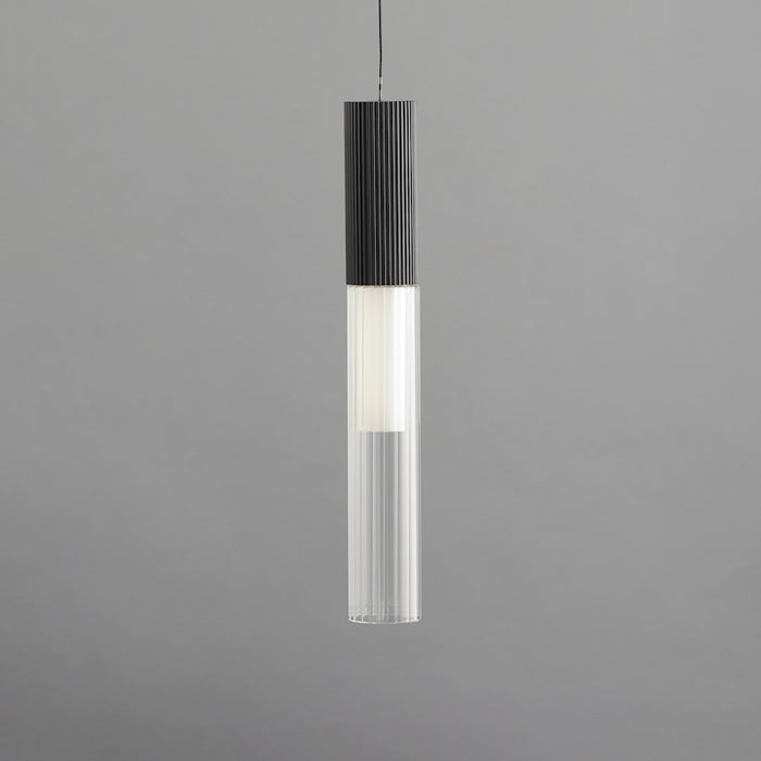 ET2 Lighting Reeds Pendant, Black/Clear Ribbed