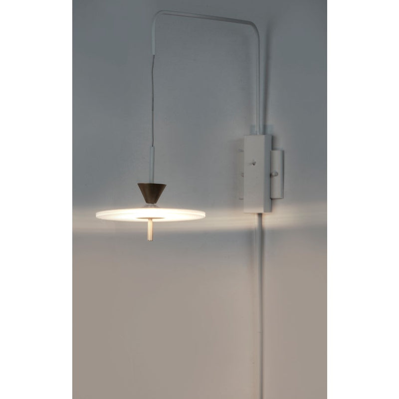 ET2 Lighting Circuit LED 1-Light Pin-Up Wall Sconce, Matte White
