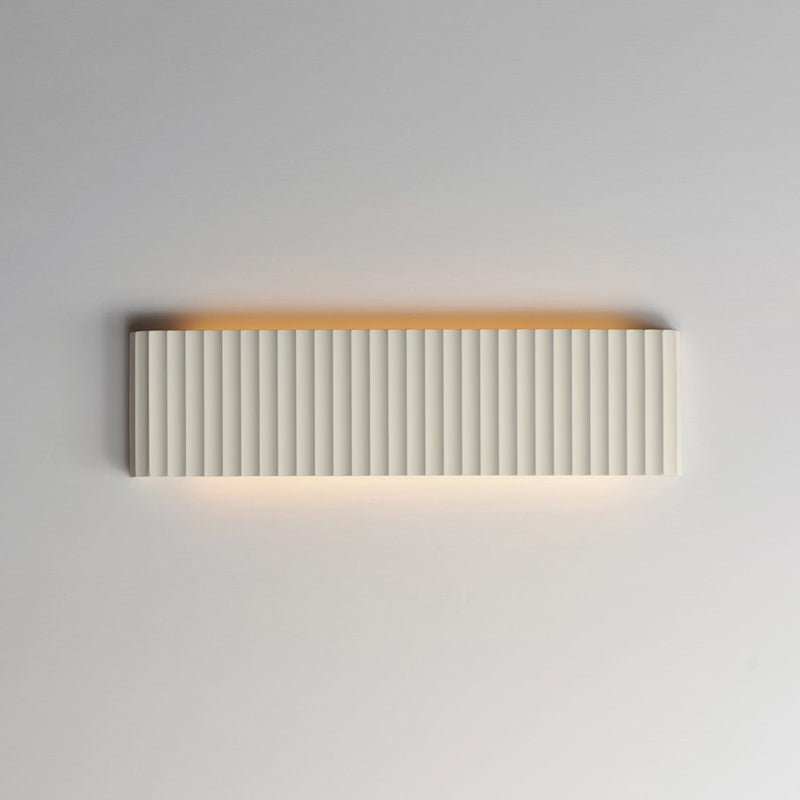 ET2 Lighting Delphi 1 Light 24" LED Wall Sconce, Chaulk White