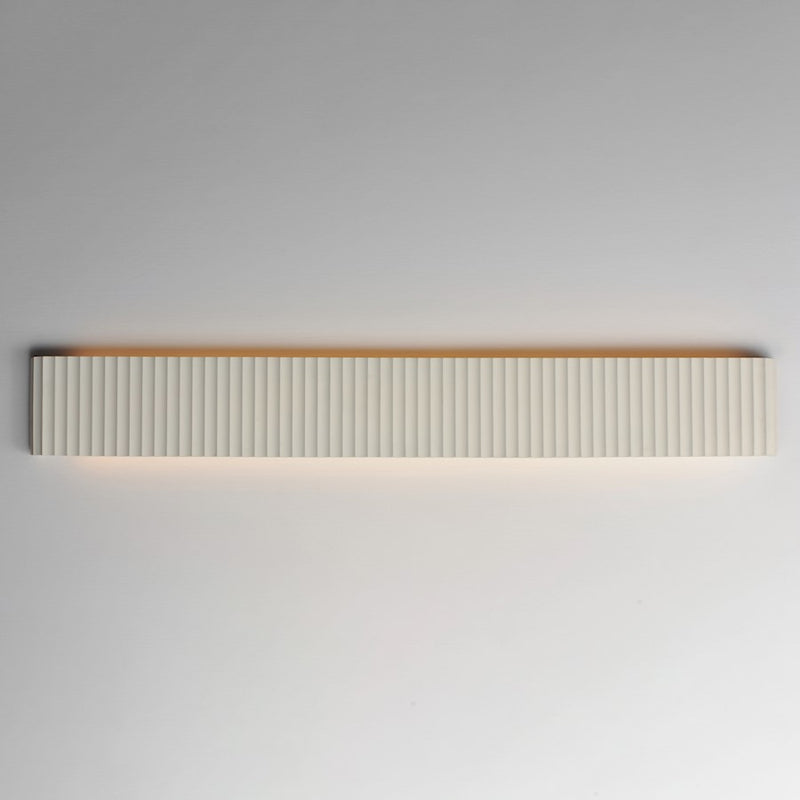 ET2 Lighting Delphi 1 Light 47.5" LED Wall Sconce, Chaulk White