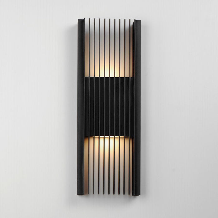 ET2 Lighting Rampart 2 Light Outdoor Wall Mount, Black