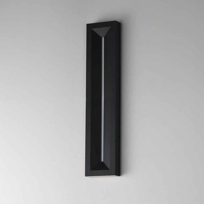 ET2 Lighting Fosso 1 Light 23.5" Outdoor Wall Mount, Black