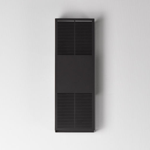 ET2 Lighting Grate 2Lt 18" LED Outdoor Wall Sconce, Bronze