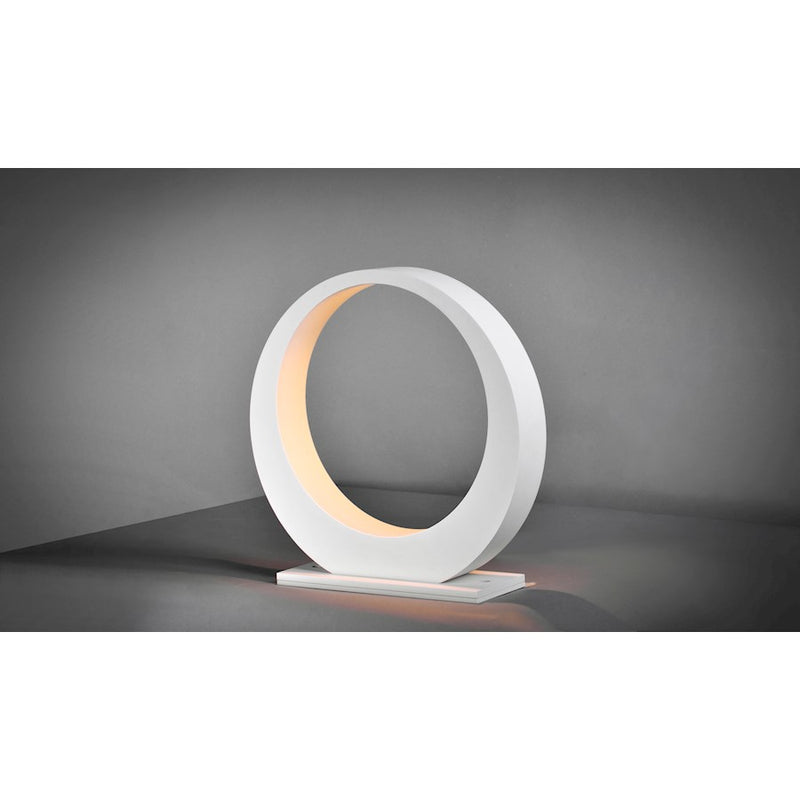ET2 Lighting 13.5' x 4' Alumilux LED Pathway, White