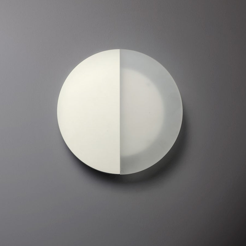 ET2 Lighting Alumilux 15W LED Outdoor Sconce, White