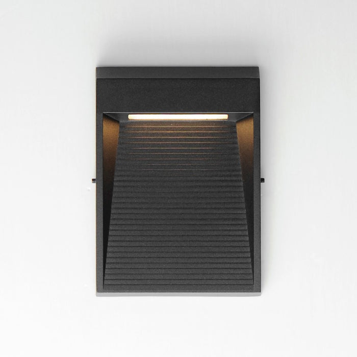 ET2 Lighting Steppes 1 Light LED Outdoor Wall Sconce, Black