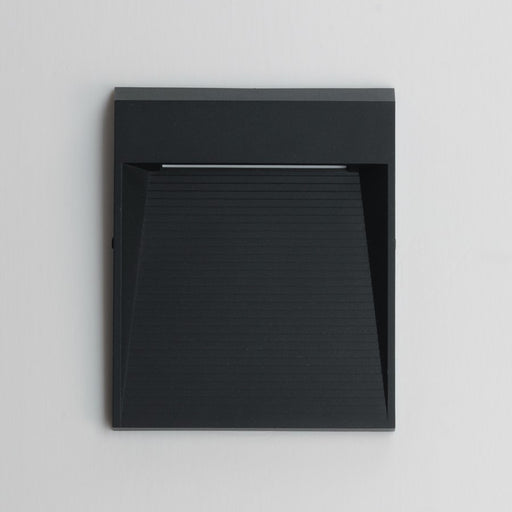 ET2 Lighting Steppes 1 Light LED Outdoor Sconce, Black