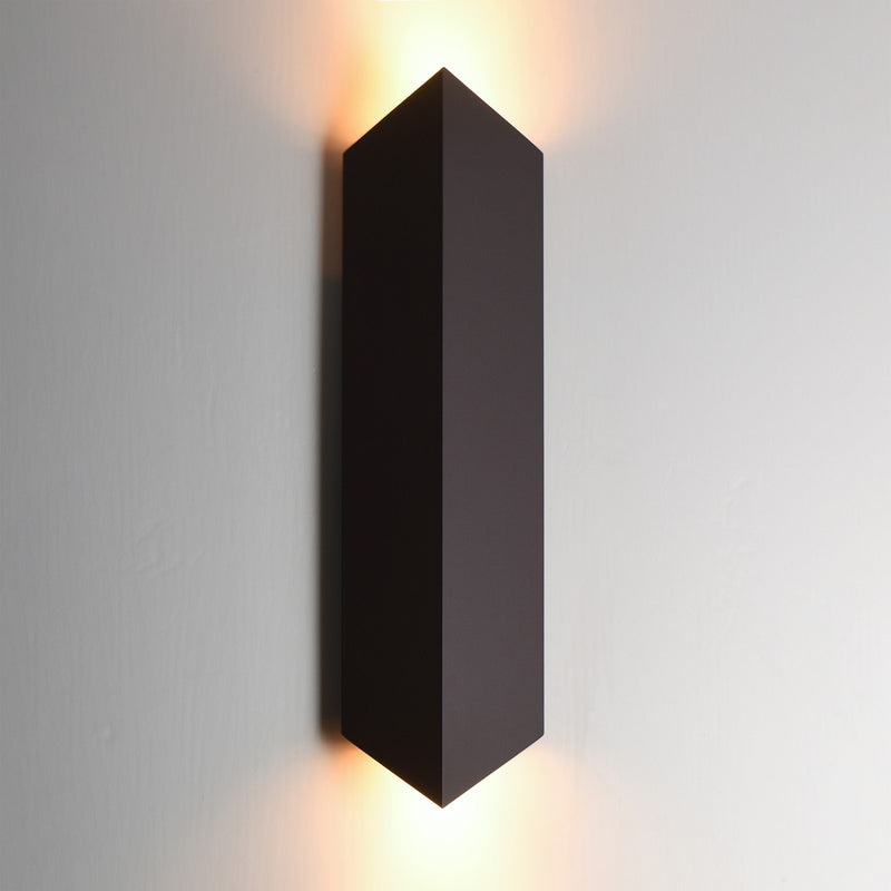 ET2 Fractal 24in 2-Light Outdoor Wall Sconce | Modern Architectural Bronze and Glass | Entryway & Patio | 6.5 x 23.5 x 3.25 in | Model E41564-ABZ