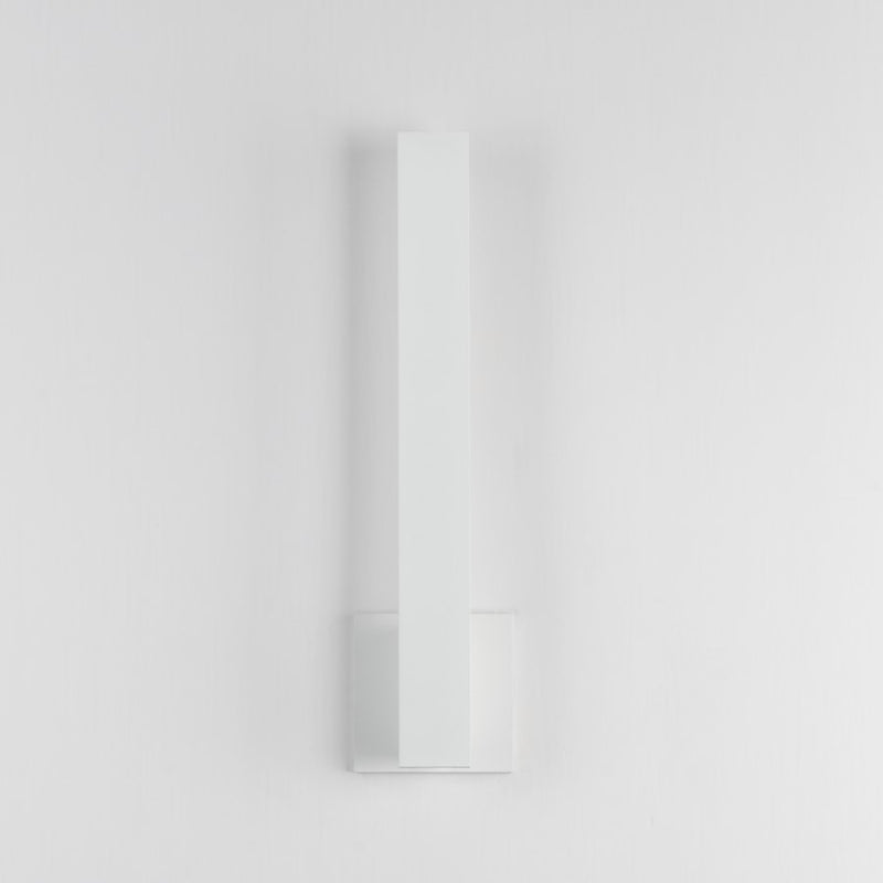 ET2 Lighting Alumilux 1Lt 5CCT 18" LED Outdoor Sconce, White
