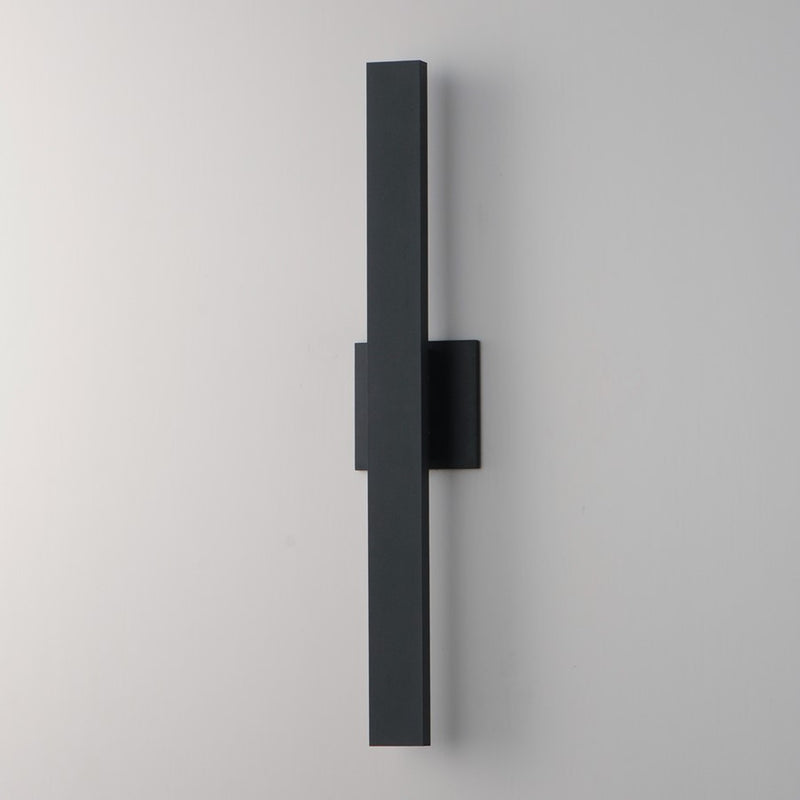 ET2 Lighting Alumilux 2Lt 5CCT 24" LED Outdoor Sconce, Black