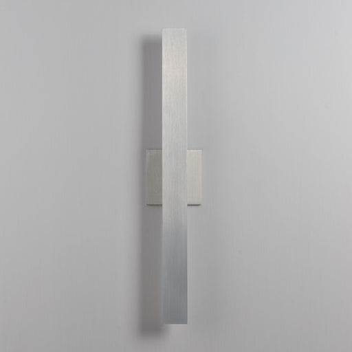 ET2 Lighting Alumilux 2Lt 5CCT 24" LED Outdoor Sconce, Aluminum