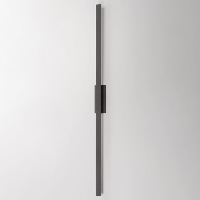 ET2 Lighting Alumilux 2Lt 5CCT 96" LED Outdoor Sconce, Bronze